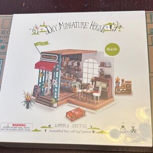 Rolife DIY Miniature House Kit